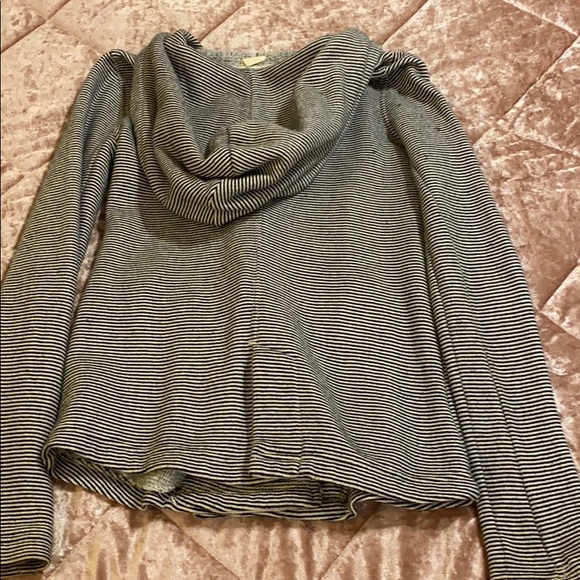 Striped jacket - Picture 4 of 4